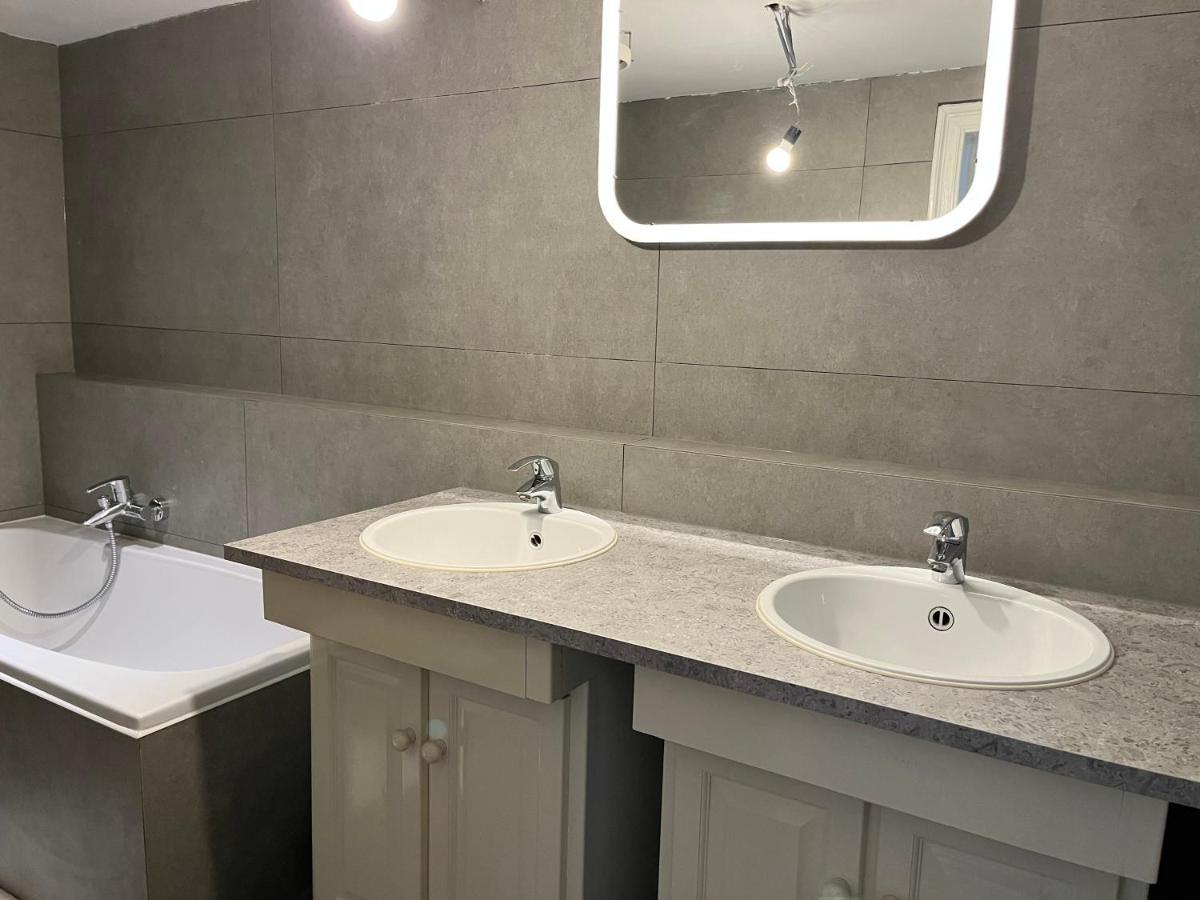 דירות בריסל Uccle Chic Flat מראה חיצוני תמונה